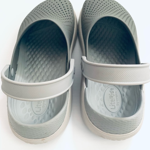 🚫UNAVAILABLE🚫 Crocs LiteRide Clog - Picture 4 of 5